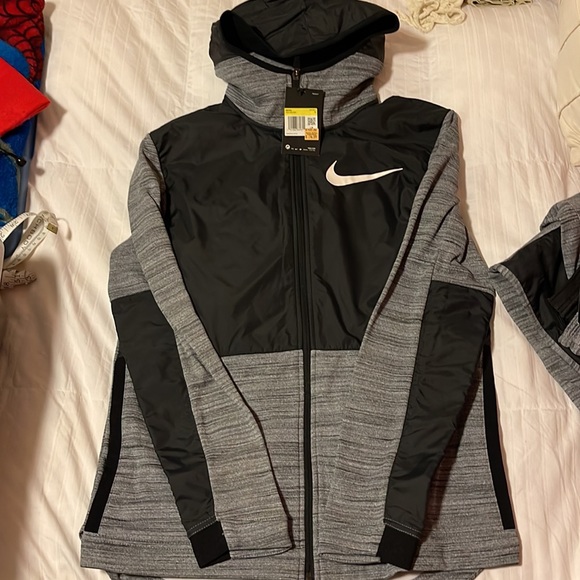 NIKE THERMA DRI-FIT. SUIT JACKET & PANTS NEW WITH TAGS. MENS SZ small - Picture 3 of 13